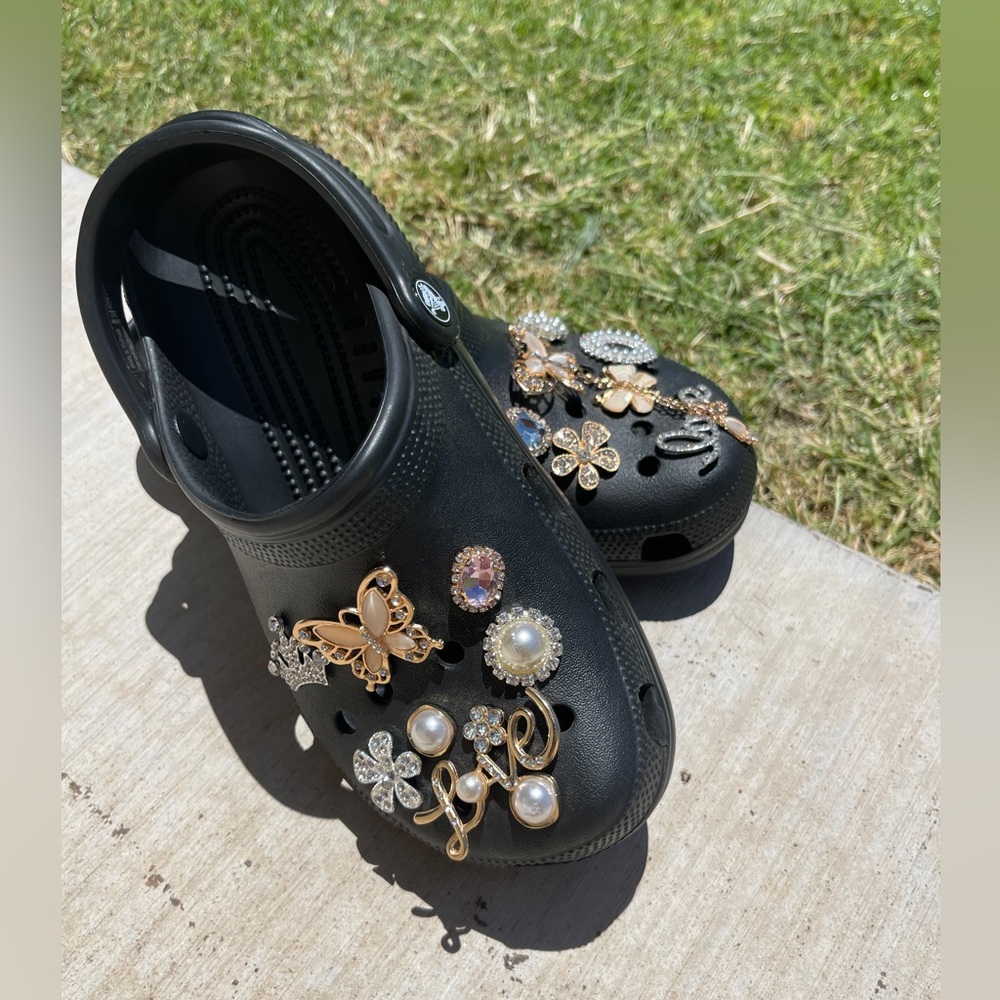 Bling crocs